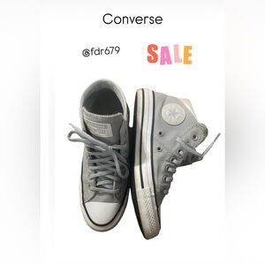 Limited Edition Pearl Hightop Converse 🩶